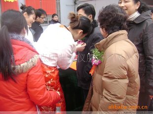 ����(y��ng)���ݶY�x��˾(�D)