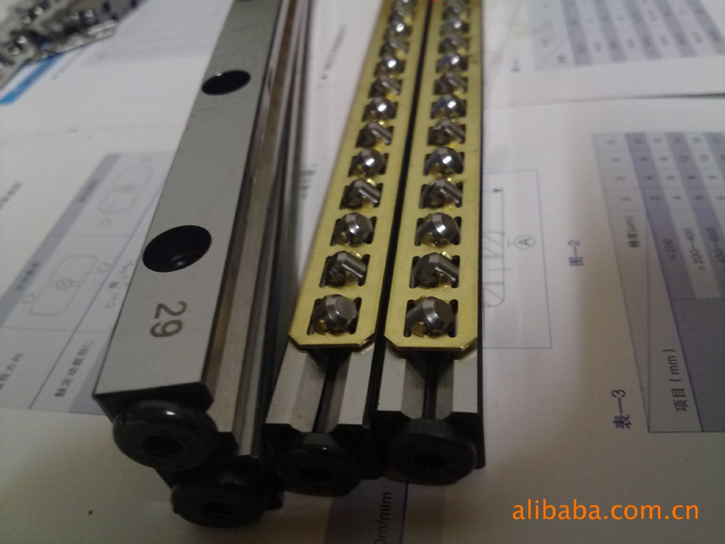 国产交叉滚子导轨 交叉滚子滑台 V型直线导轨