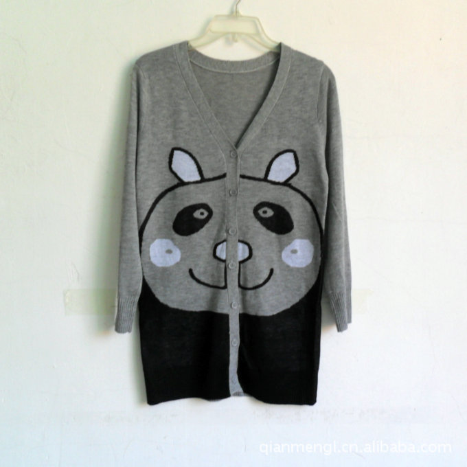 【批发长款<em>开衫</em>,电脑织花<em>卡通</em>图案 <em>针织</em>毛衣开
