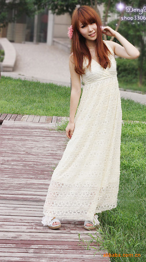 亚纯色深V领 蕾丝肩带 吊带连衣裙 蕾丝长裙 米