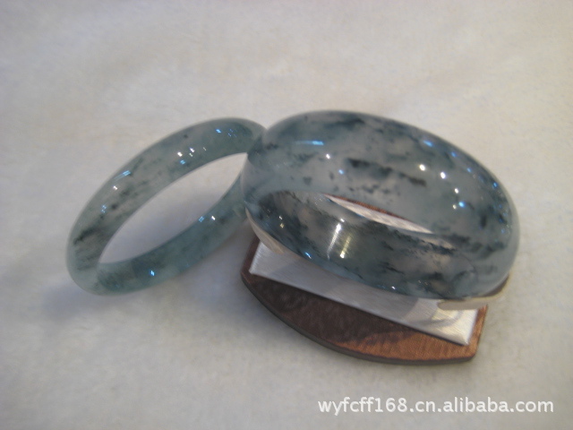 玉器批发 缅甸天然飘蓝花水沫玉手镯图片,玉器