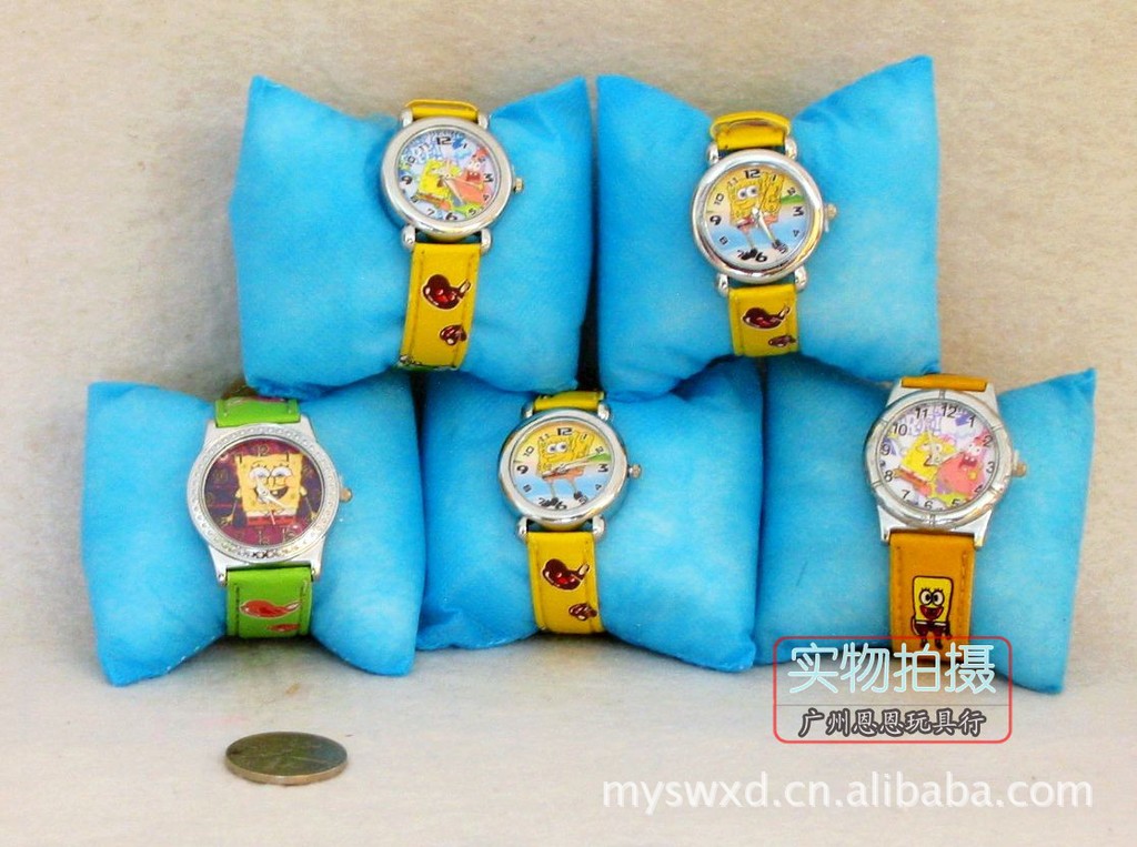 【外贸清货 学生手表 动漫表 多图多色 海绵宝宝