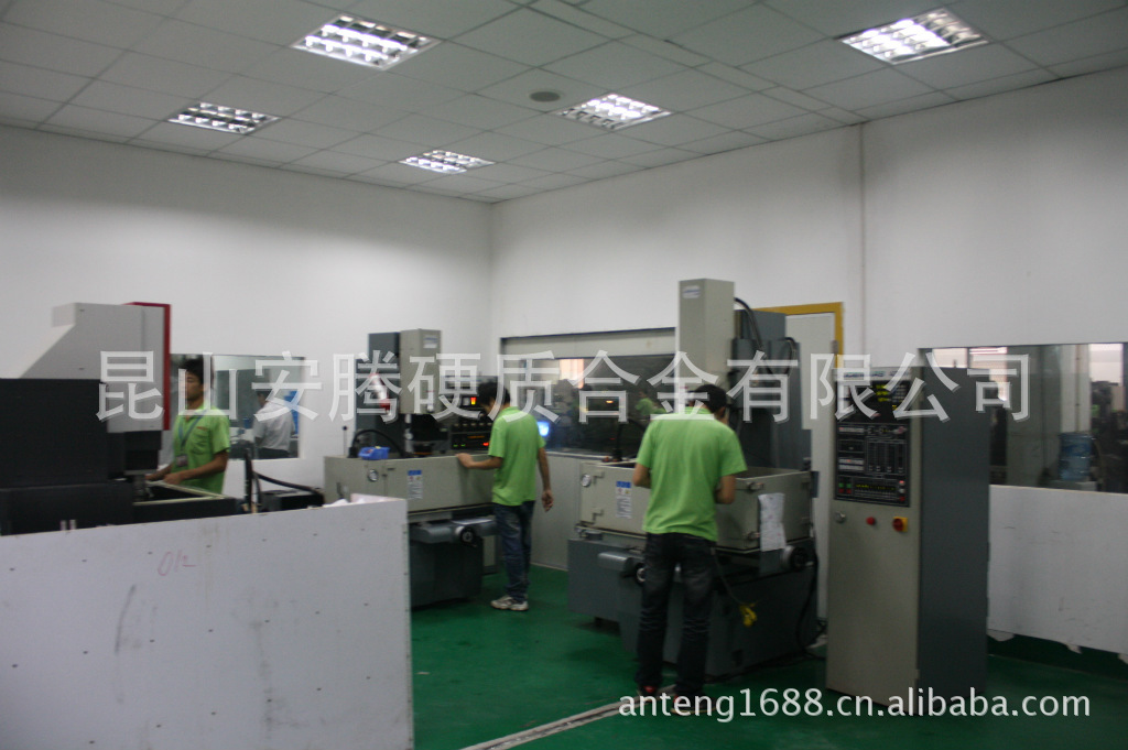 专业提供非标自动化设计与制造/非标自动化设备生产线设计