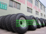 安装轮辋的12.5/80-15.3
