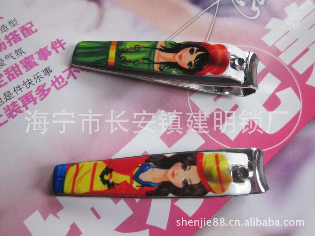 【608批覆美女指甲钳指甲刀零售美女美容工具gif大神图片