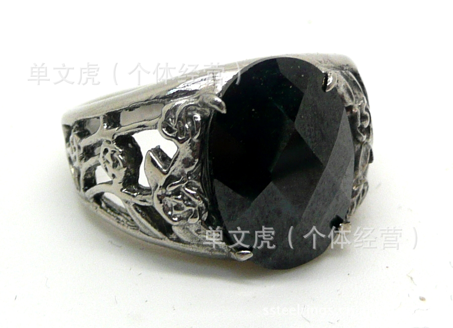 镶嵌水晶锆石316L<em>女式钻戒</em>指图片,镶嵌水晶锆