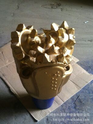 【新旧石油,井用三牙轮钻头,PDC钻头及钻井设