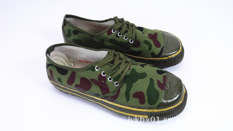 批发低帮迷彩军鞋民用解放鞋工作鞋军训鞋男式