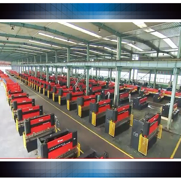 扬力集团推荐2-WC67K-160/4000系列双机联动经济型数控折弯机