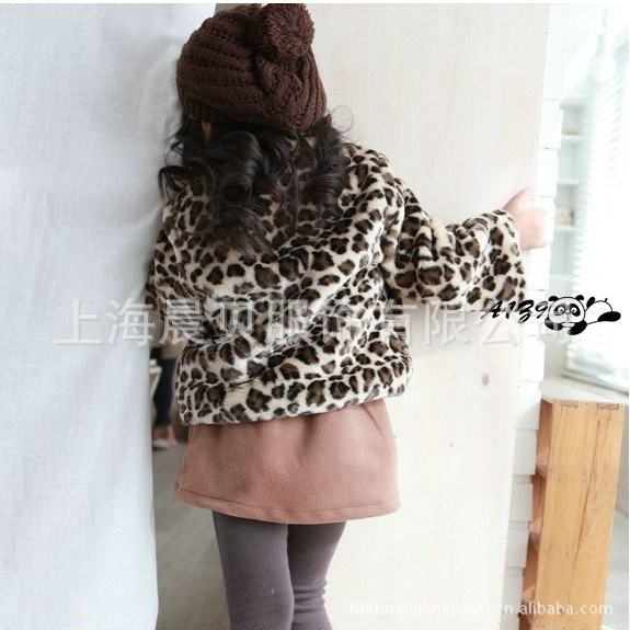 【现货 2012冬款 女童豹纹<em>外套</em> <em>毛大衣</em> 仿皮草