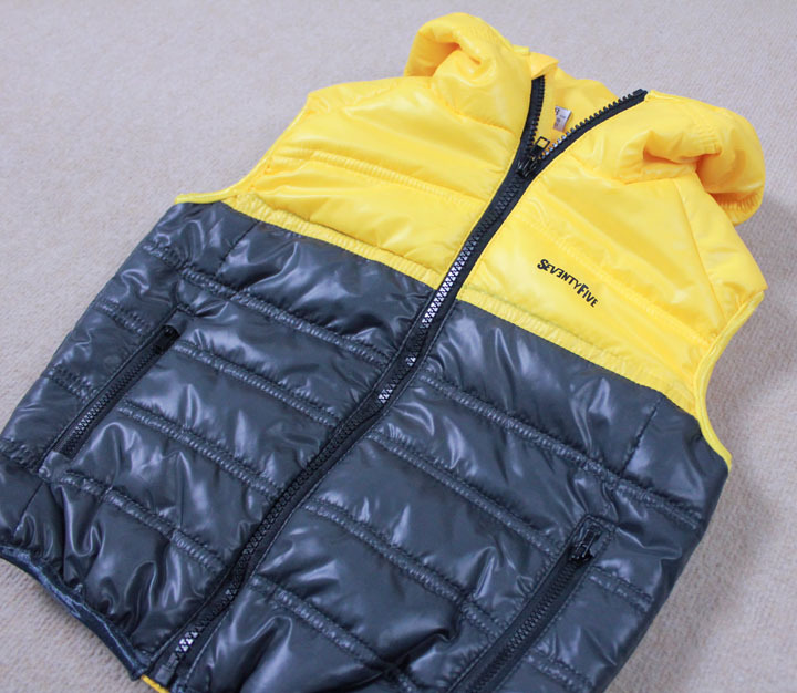 童装<em>批发</em>*2012 新款 儿童<em>羽绒马甲</em> 中性 儿童拼