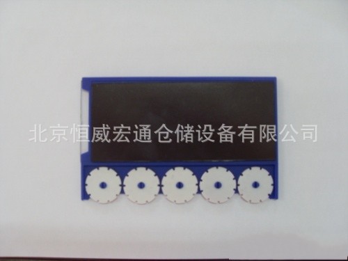 【北京超市货架柜置物展示架塑料五轮计数货架秋套装女卫衣图片