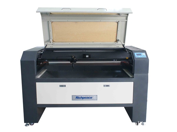 伟德bv1946官网-前大疆高管王昊杀入桌面CNC3D打印科班出身