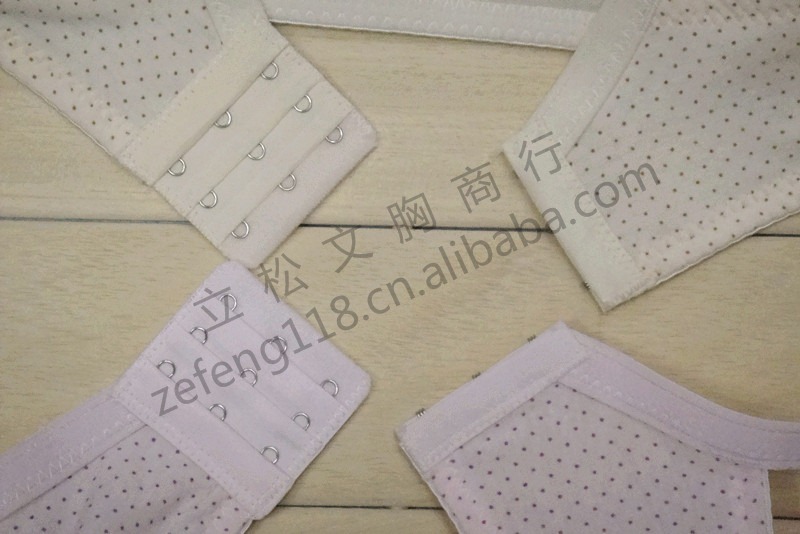 【批发蝶倩哺乳<em>内衣</em>小圆点<em>纽扣式</em>调整型三排扣