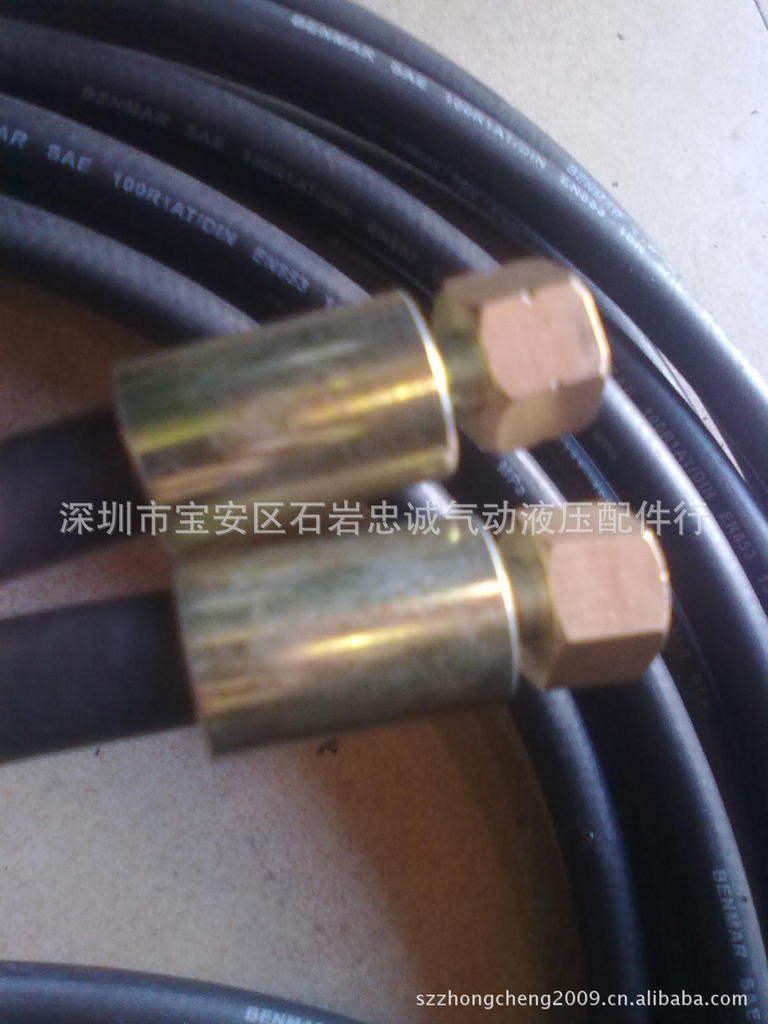 供应高品质双色管,氧气管,乙炔管,气割管,喷火枪