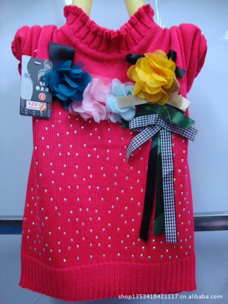 批发供应 秋冬爆款经典女款中童时尚针织衫 童