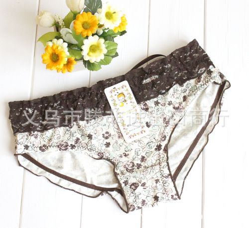 【批发韩版荷叶边加蕾丝花边女式<em>内裤</em>,4017#