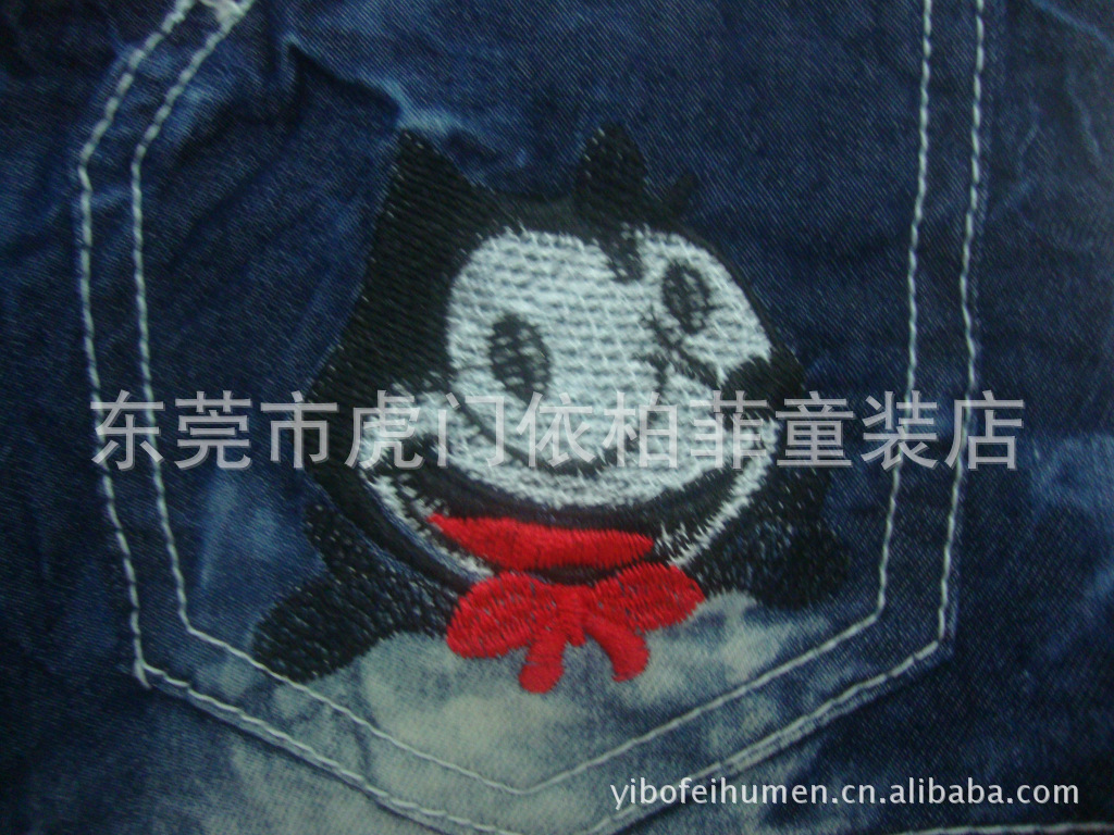 【2012韩版男女<em>童牛仔短裤</em> 卡通图案超短牛仔