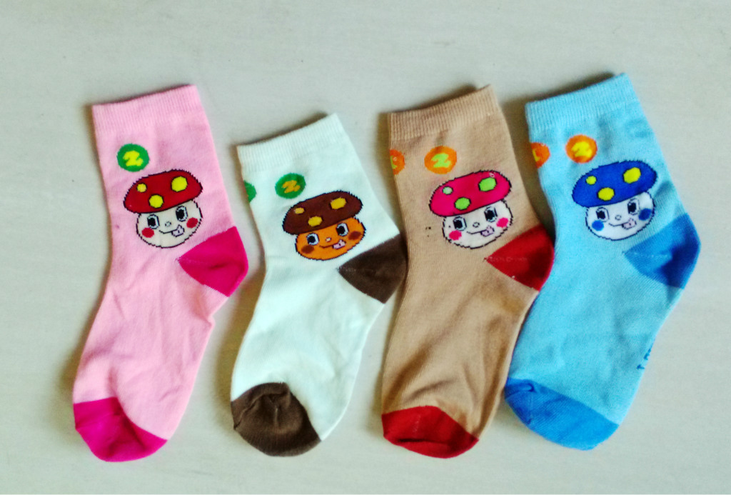 厂家批发儿童 库存<em>袜子</em> 批发 棉袜 短袜 卡通 可
