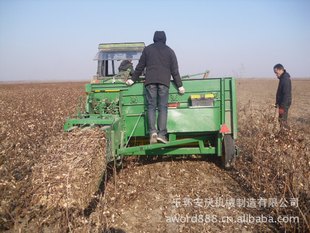 专业生产玉米秸秆,棉杆,高粱秸秆,麦草,稻草牧草收割打捆机