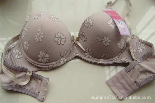 厂家直销内衣 排三扣聚拢调整定型文胸 大罩杯