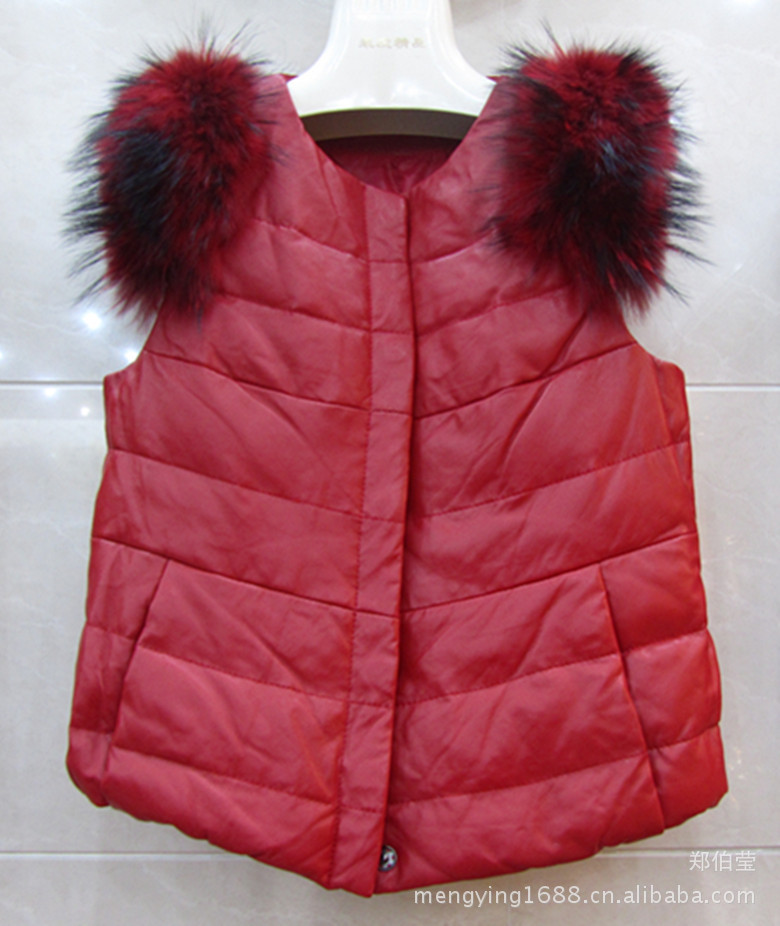 批发采购<em>女式马甲</em>背心-真皮<em>羽绒加长马甲</em>/海宁