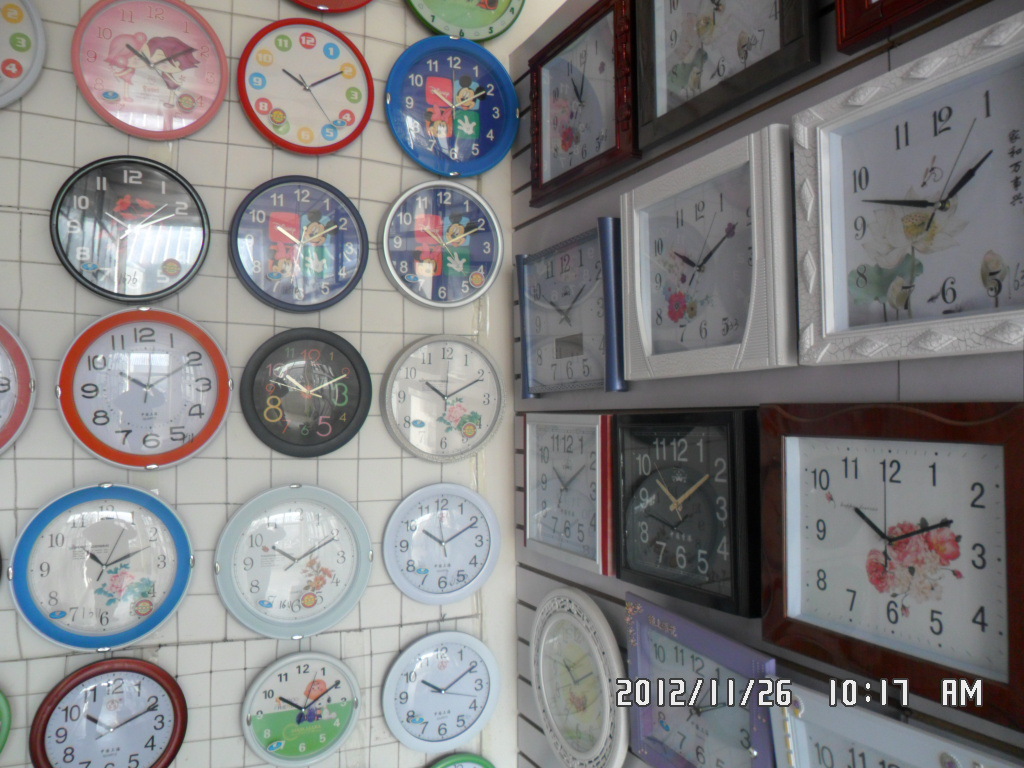 批发采购钟表-厂价供应 石英钟 挂表 三五 迪盛