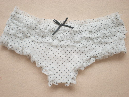 T009白色圆点<em>女士内裤</em>批发 少<em>女性内裤</em>加工 品