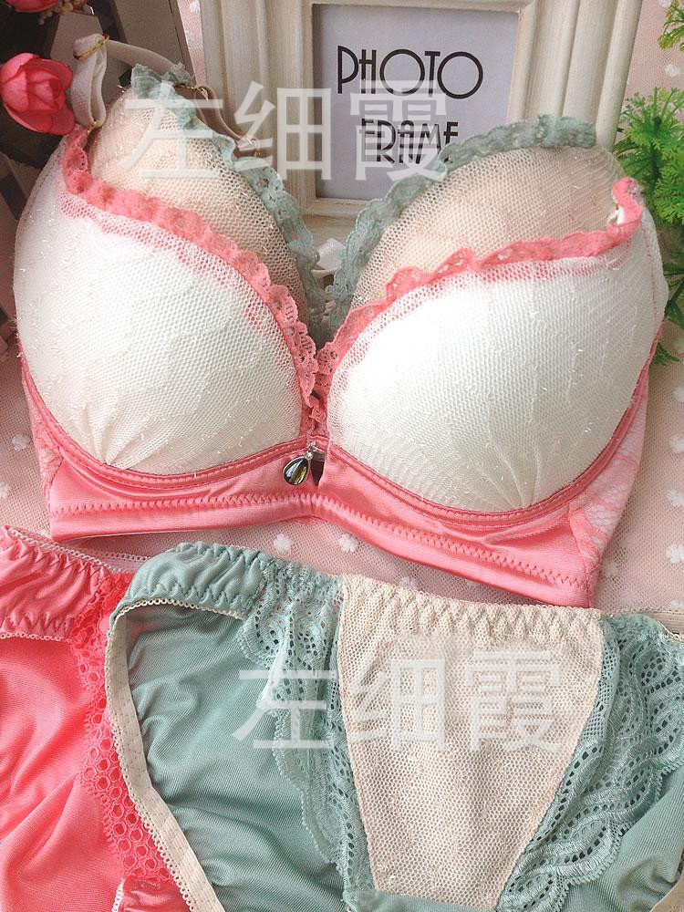 9207日系深V三排扣聚拢少女蕾丝边内衣 马甲