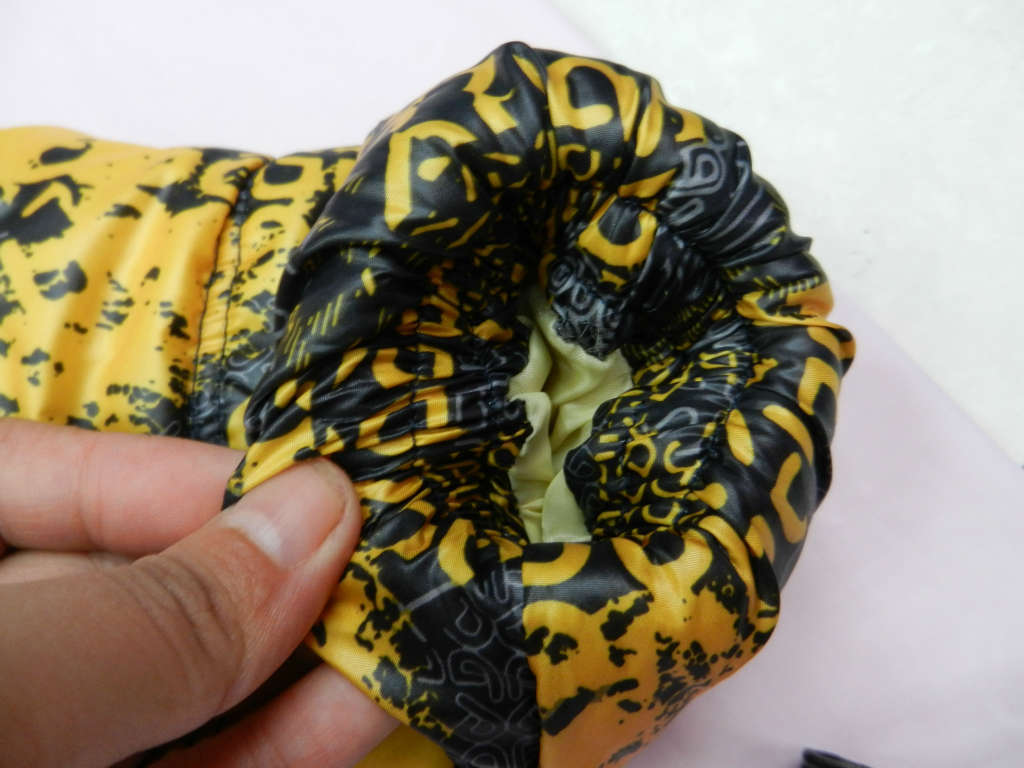 【供应热销童装棉衣杂花英文休闲短茄克】价格