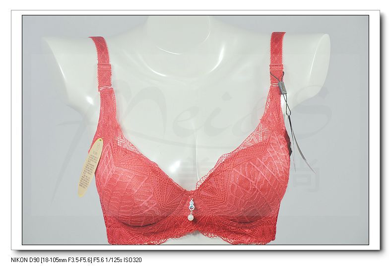 供应 <em>零点舞后品牌</em> 女式<em>文胸</em> 批发价 量大从优 