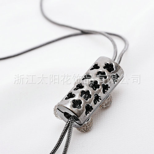 16777 麦丹妮 韩版暮色中的光亮满天星毛衣链