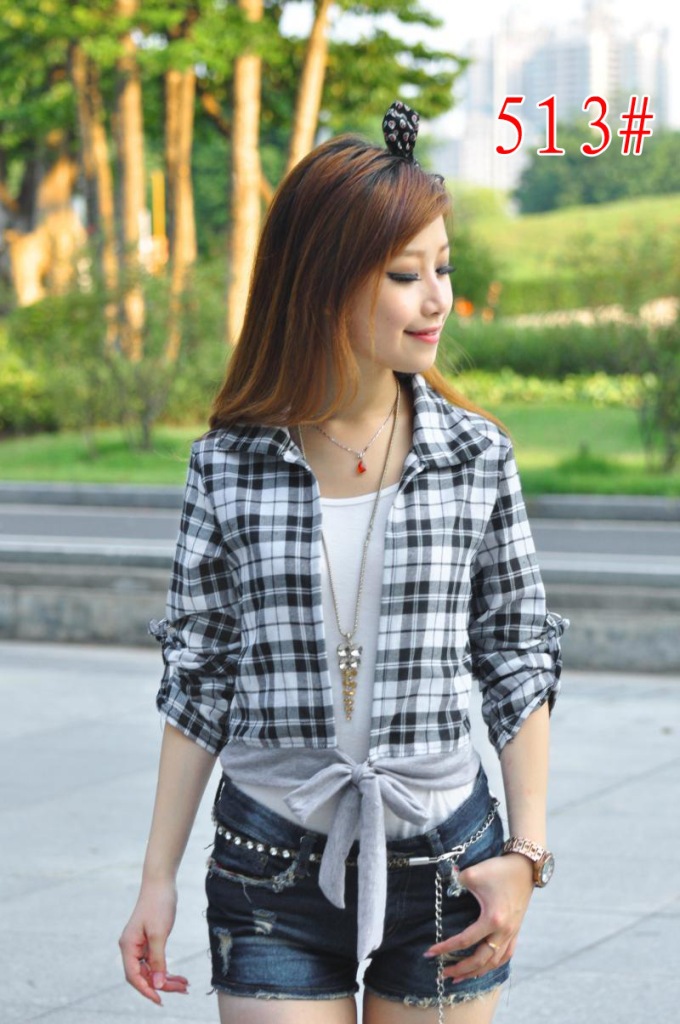 秋季新款外套\/短款连帽小外套\/女式开衫短款格