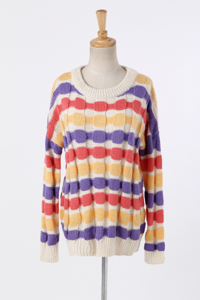 【韩版女式彩虹条纹长袖圆领<em>毛衣工厂</em>直销女装