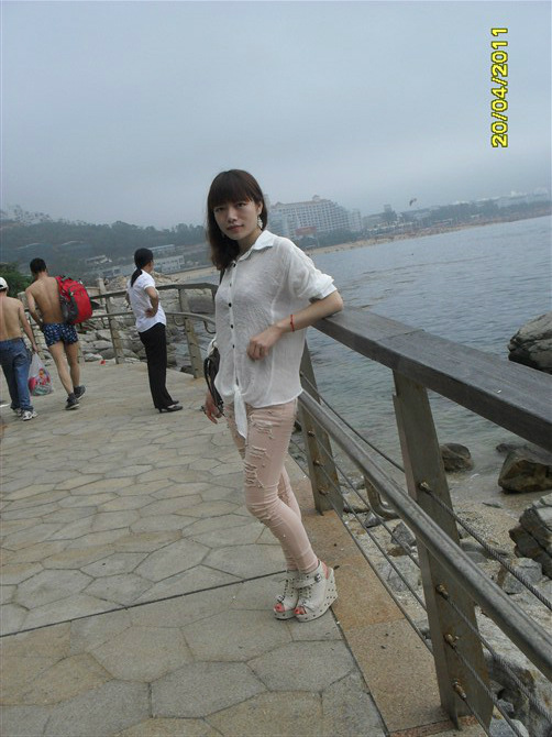 【最美<em>厂妹</em>】立迪山寨版柳岩--立迪自动焊锡机