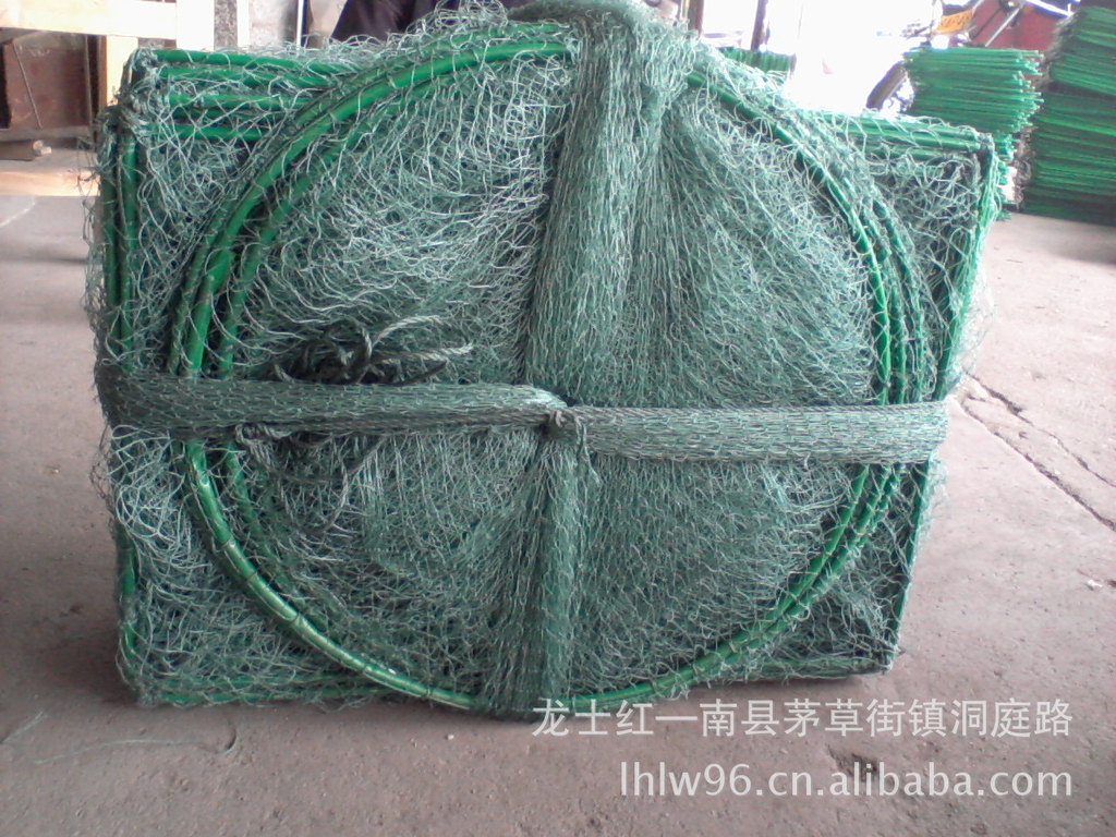 湖南厂家大量出产地笼 地笼网 2.5公分有节网地笼 龙仕红