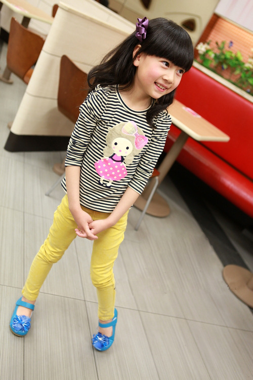 童韩版童装 贴布胶印超可爱女孩长袖T恤 打底