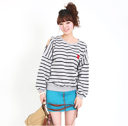 服装加工-广州市天河沙河制衣厂时尚女款T恤来