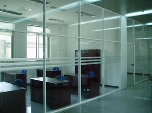 批发供应透明玻璃办公室玻璃浮法玻璃（上海家装免费安装！）