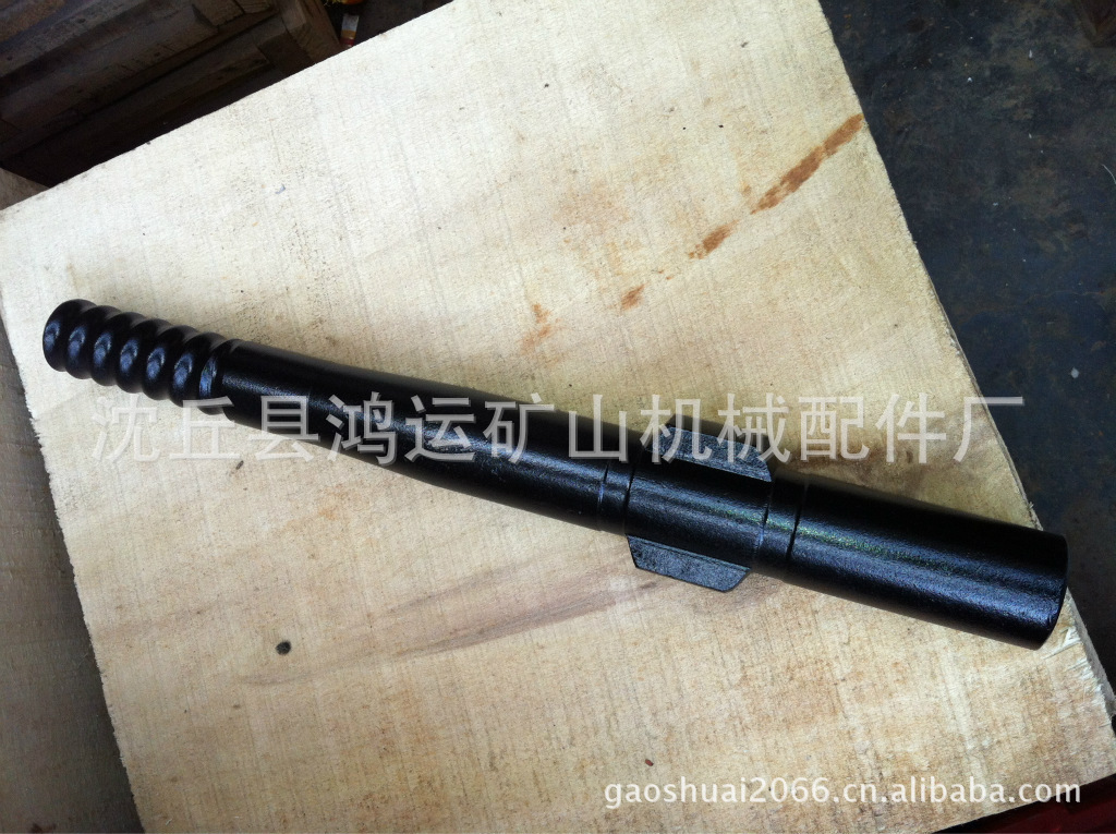 32钻尾1