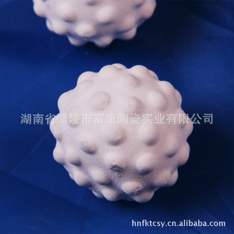 特惠价格供应湖南长沙菠萝瓷球 高效陶瓷开孔