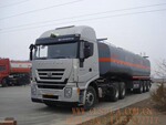 供应宏泰化工罐车 液罐车 厂家销售液碱化工罐车 罐车运输