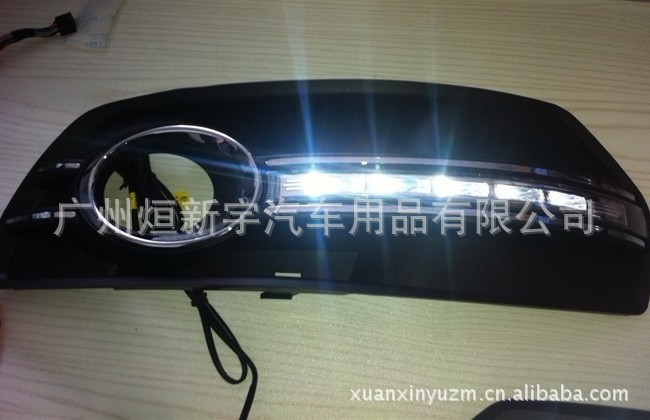 奥迪q5日间行车灯,改装雾灯,日行灯,车灯,led日行灯,专车专用日