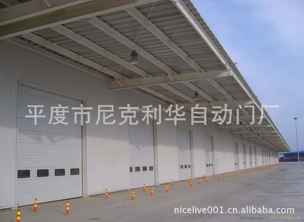 尼克利华垂直提升工业门