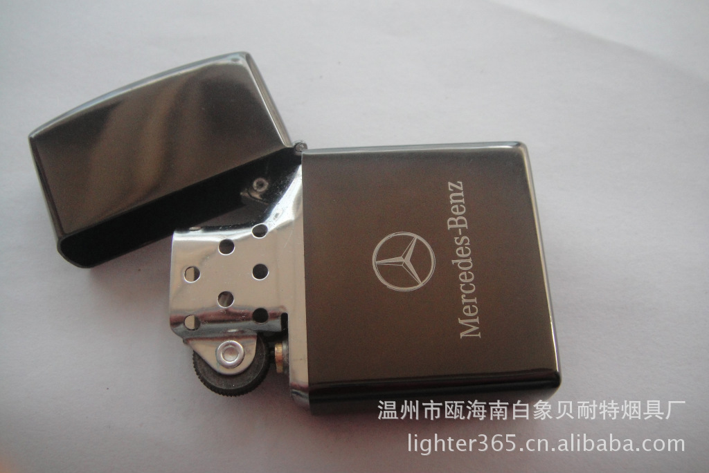 厂家直销 奔驰汽车加油打火机 激光图案打火机