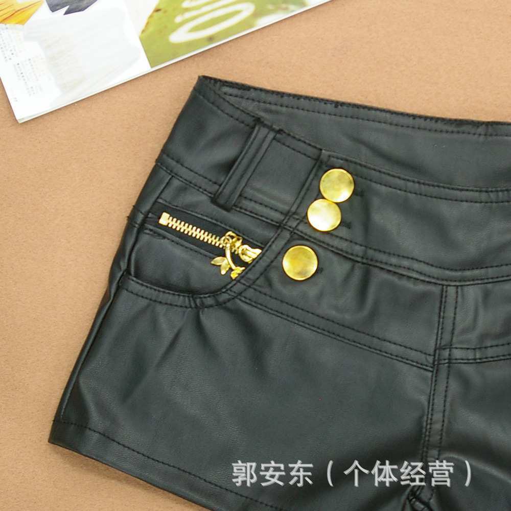 饰秋季新款潮装百搭性感女装休闲<em>皮裤短裤女</em> 