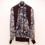 双双服装【芮雅/GRVICE’F㊣】领口立体花朵雪纺针织衫 9002