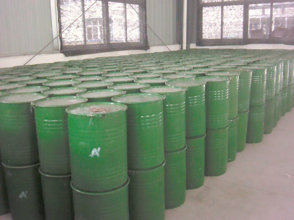 供应优质赤磷/红磷阻燃材料99.9%