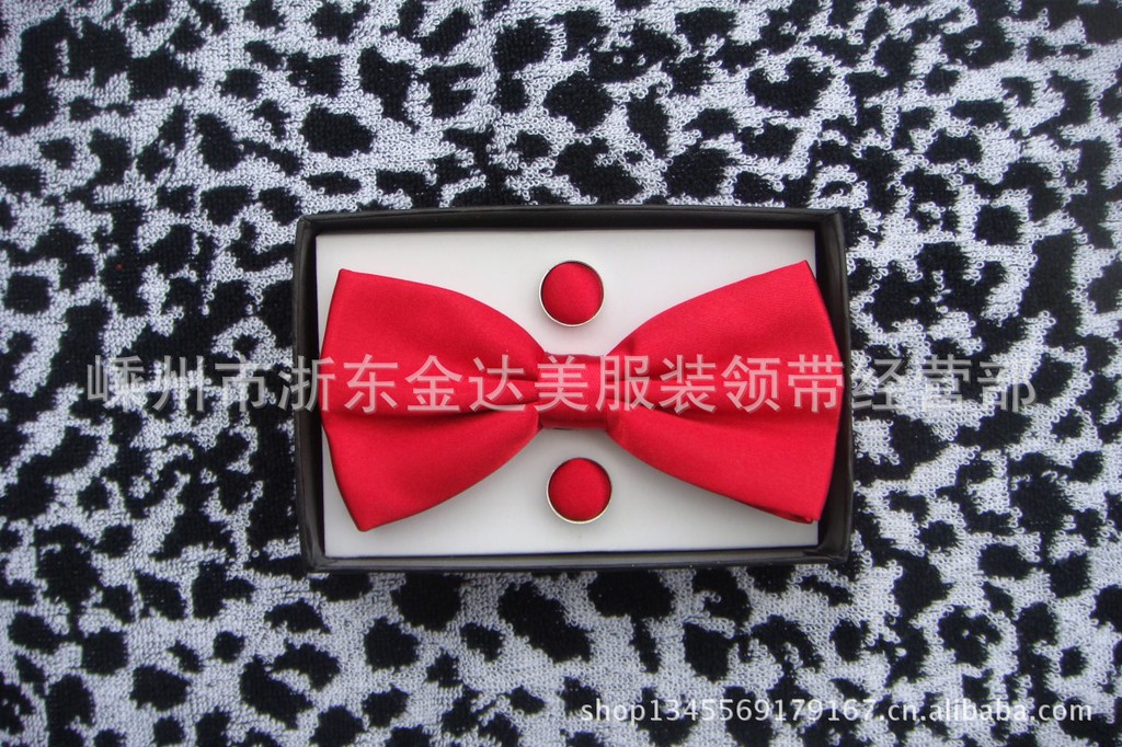厂家直销,批发双层坤士正装男士领结,口袋巾,袖扣,四件套(鲜枣红)