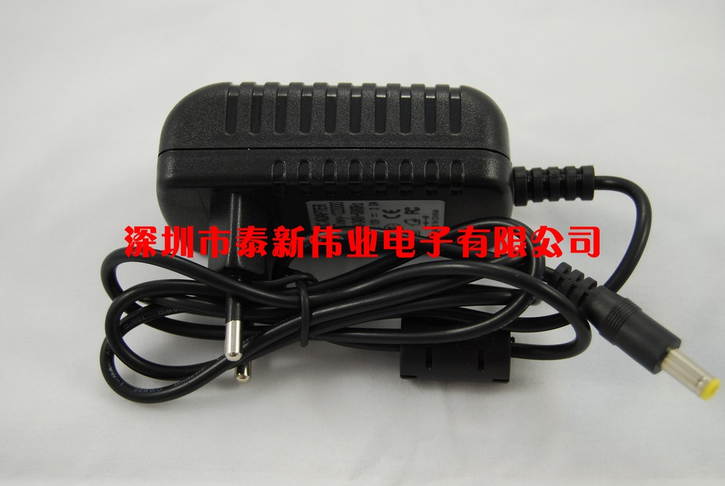 12V2A欧规插墙式侧